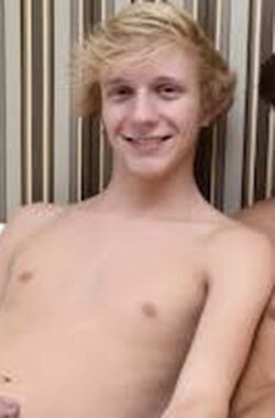 Evan Lee