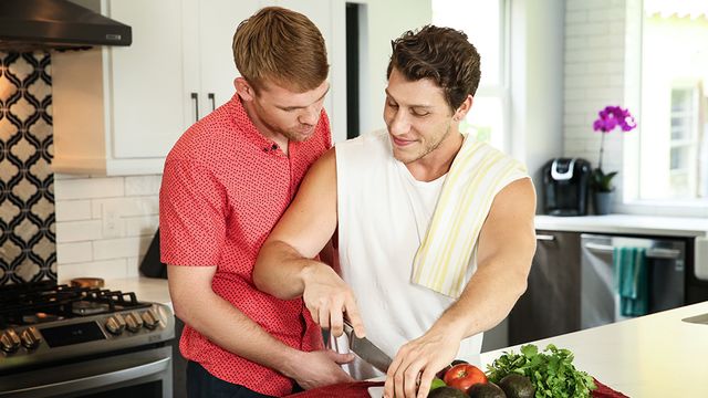 Men.Com - Hotties Paul Canon and Calhoun Sawyer fuck in the kitchen