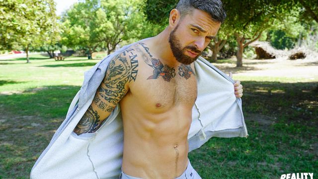 Reality Dudes - Gay Paul Wagner fucks straight Teo Carter