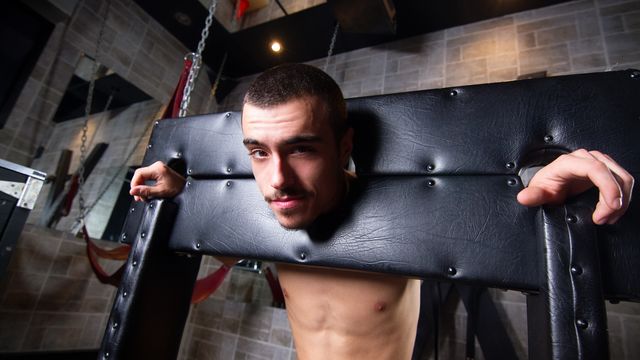 Bromo - Dom Ryan Bones destroys his slave Sean Peek