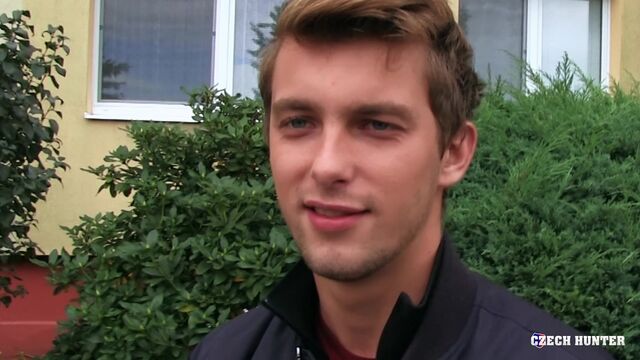 Bigstr - Raw bareback anal with a muscular twink in POV