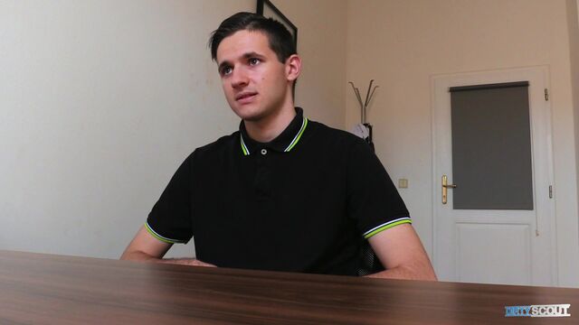 Bigstr - Clean-cut brunette guy takes a cumshot after barebacking