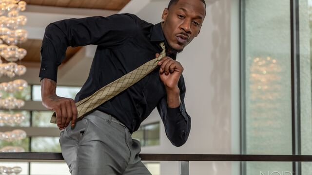 Noir Male - Deep Dic's BBC ruins Casey Everett's white booty