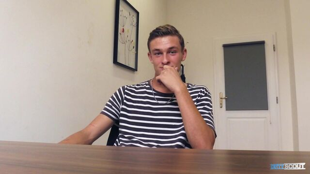 Bigstr - Pretty boy amateur cums during POV anal