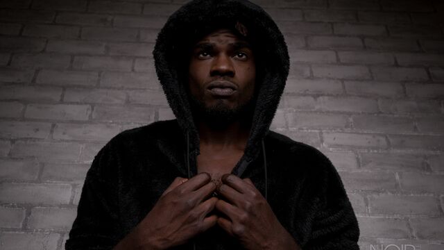 Noir Male - BBC solo guy Devin Trez jerks off in prison