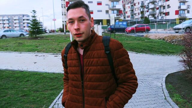 Bigstr - Euro teen gets his asshole fucked deep in a pick-up porn vid