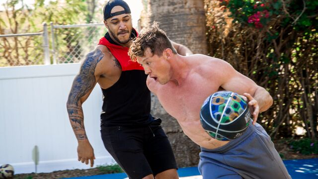 Noir Male - Post-game interracial anal with Jason Vario and Pierce Paris