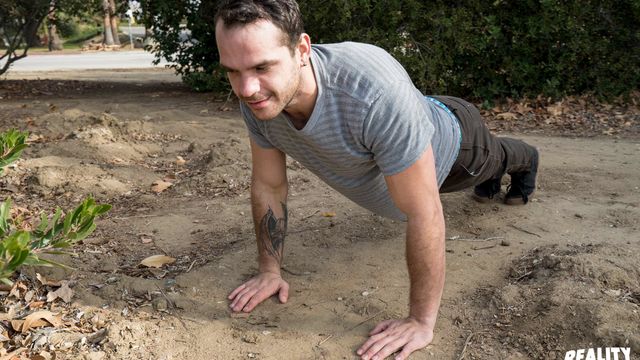 Reality Dudes - Badling hunk screams with a dick in his asshole