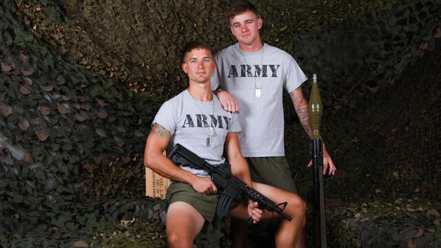 Pride Studios - Sexy soldiers Brandon Anderson & Ryan Jordan lovin' one another