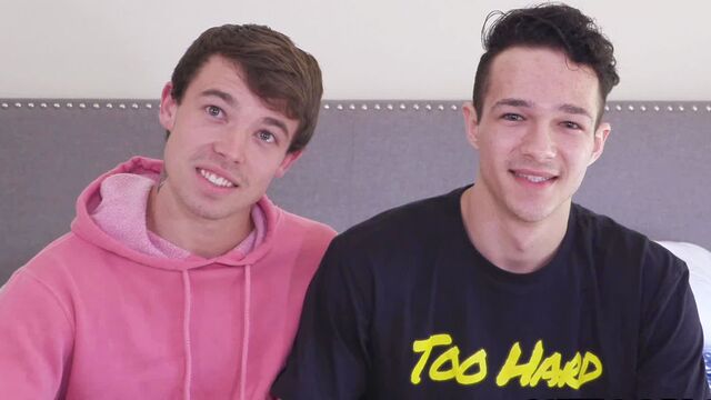 Gay Hoopla - Hotties Jayden Marcos and Jeremy Barker prepping for their scene