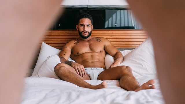 Cocky Boys - Muscule fuck video with Austin Wolf and Brock Banks