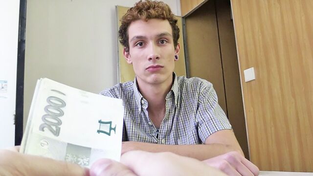 Bigstr - Amateur scene featuring a frizzy-haired young twink