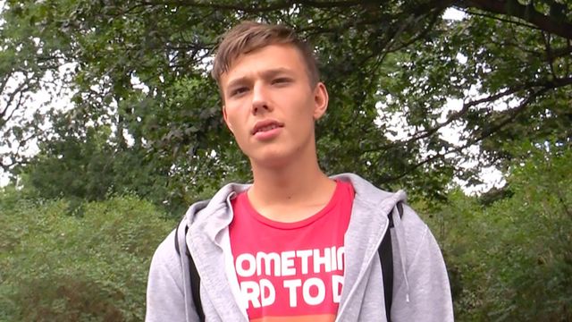 Bigstr - Skanky little hottie begging to get fucked in the ass