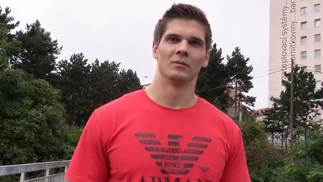 Bigstr - Supposedly straight guy takes it up the bum as well