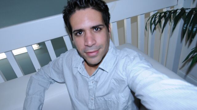 Gay Wire - Ex-boyfriend jerking off furiously in a solo video