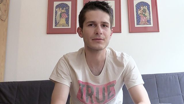 Bigstr - Gaunt hottie enjoys hardcore gape and a facial