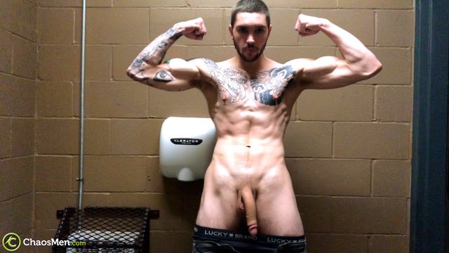 Chaos Men - Jake Hart's JO session in a public restroom