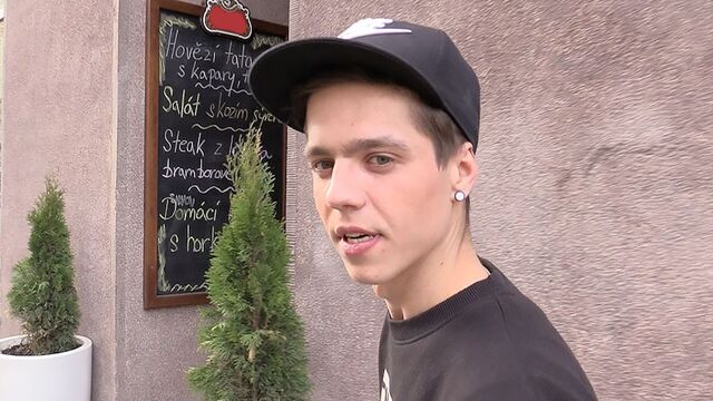 Bigstr - Bubble butt brunette takes a huge load in a POV movie