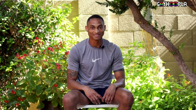 Gay Hoopla - Black stud Eli Bennett talking about his XXX movie