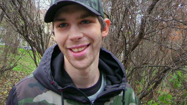 Bigstr - Sexy electrician riding dick and cumming hard too