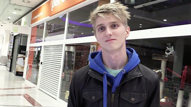 Bigstr - Posh blond-haired twink getting screwed anally