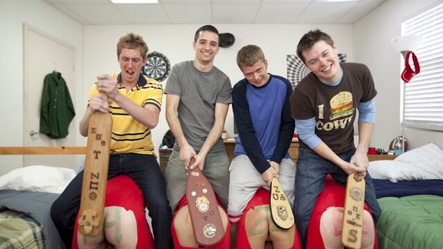 Gay Wire - Frat boy hardcore with the hottest amateur dudes out there