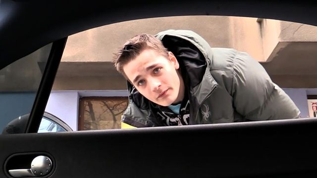 Bigstr - Skinny guy with a shapely ass fucked on all fours