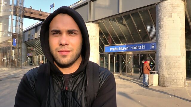 Bigstr - Amateur guy blows a load on this other amateur guy