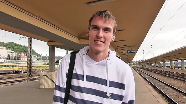 Bigstr - Subtitles help you understand the action of this perverted twink