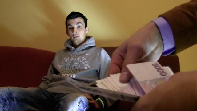 Bigstr - Dark-haired hottie surrenders his tight butthole