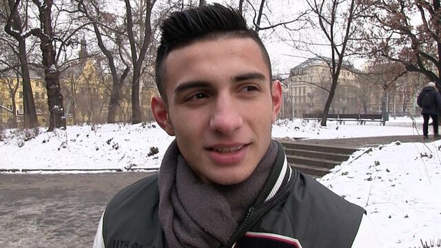 Bigstr - Good-looking amateur puts on a show for his sugar daddy