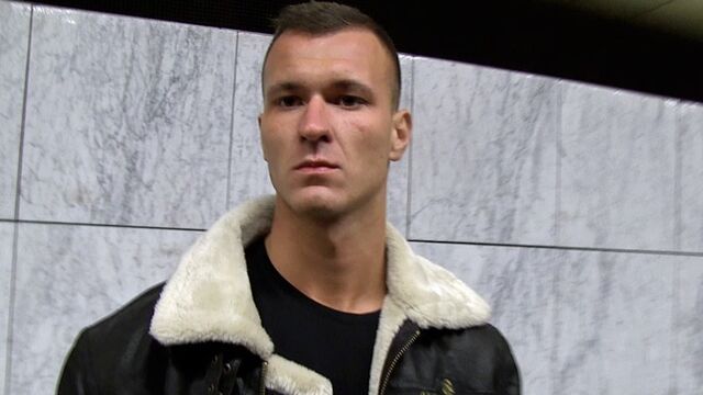 Bigstr - Badass gay bottom taking this penis deep inside