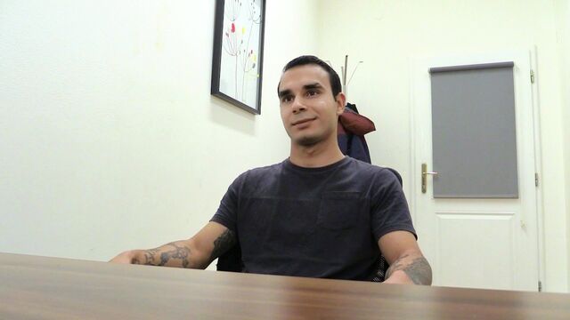 Bigstr - Skinny dude taking large peen in his booty