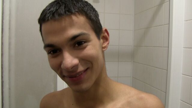 Bigstr - Bathroom bang with a skinny little slut