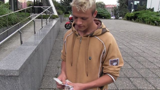 Bigstr - Sweaty anal loving featuring a horny blondie