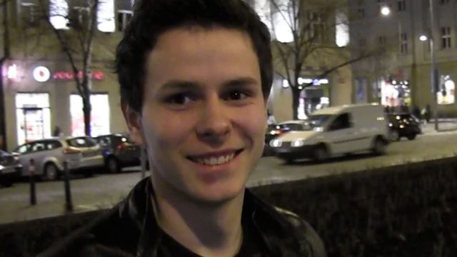 Bigstr - Bubble butt twink begging for a facial