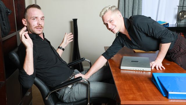 Richard.XXX - Office banging with Andrew Connor, Brayden St Jaymes
