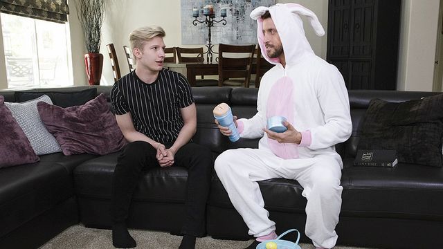 Family Dick - Bunny costume hottie Johnny Ford fucks stepson Jace Madden