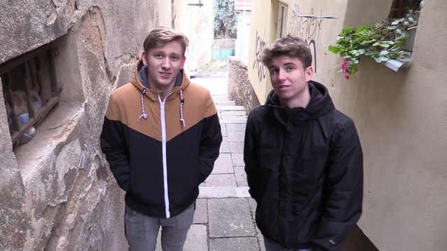 Bigstr - Twinks share a load after POV amateur fucking