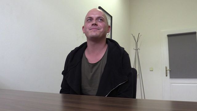 Bigstr - Bald dude facial'd after his casting session
