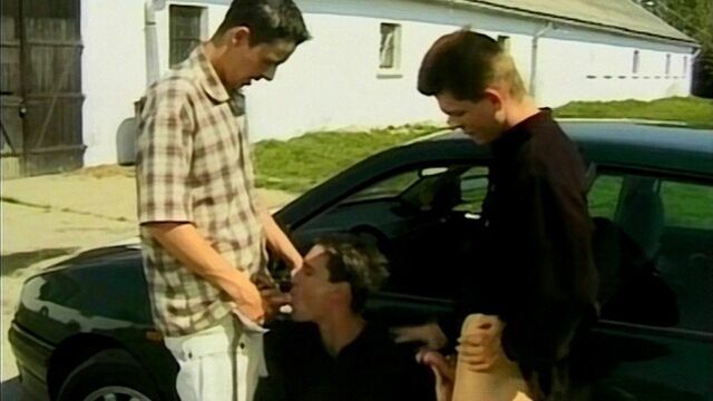 Gay Life Network - This horny bottom would have squirted if he could