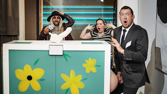 Men.Com - Fun art gallery anal video with Pierce Paris and Paul Canon