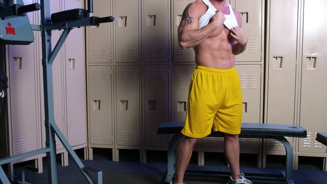 Pride Studios - Thirsty Mitch Vaughn masturbating at the local gym