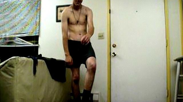 Gay Life Network - Solo dude named Blake shows his unimpressive body on webcam
