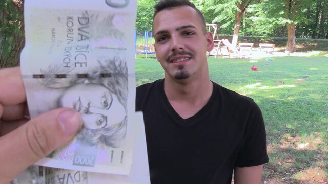 Bigstr - True amateur spreading his legs for a truly large peen