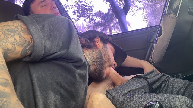 Say Uncle - Quick public love with horny Jonas Matt and Chiwi Black