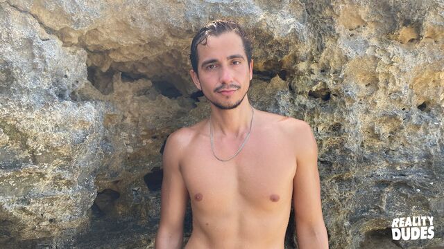 Reality Dudes - Beachside fucking session with Marco and Lucca