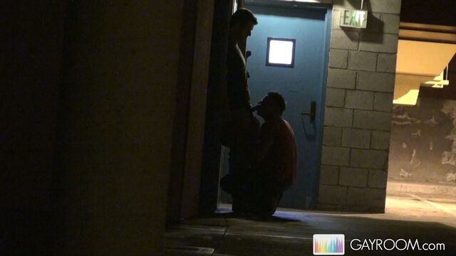 Gay Room - Public blowjob looks sloppy and passionate too