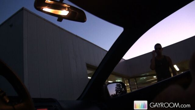 Gay Room - Legit public stuff with the gayest action possible