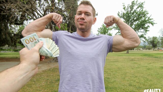 Reality Dudes - Beefy straight guy Beau takes a facial after anal